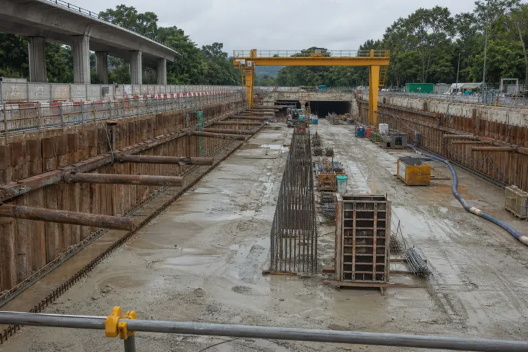 Harder Rock, Longer Wait: The Singapore North-south Corridor Delay Toward 2031 Explained