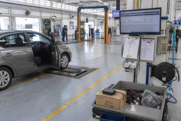 Every Car, One Box: The Urgent Reality of Singapore’s ERP 2.0 On-board Unit Mandate for 2027